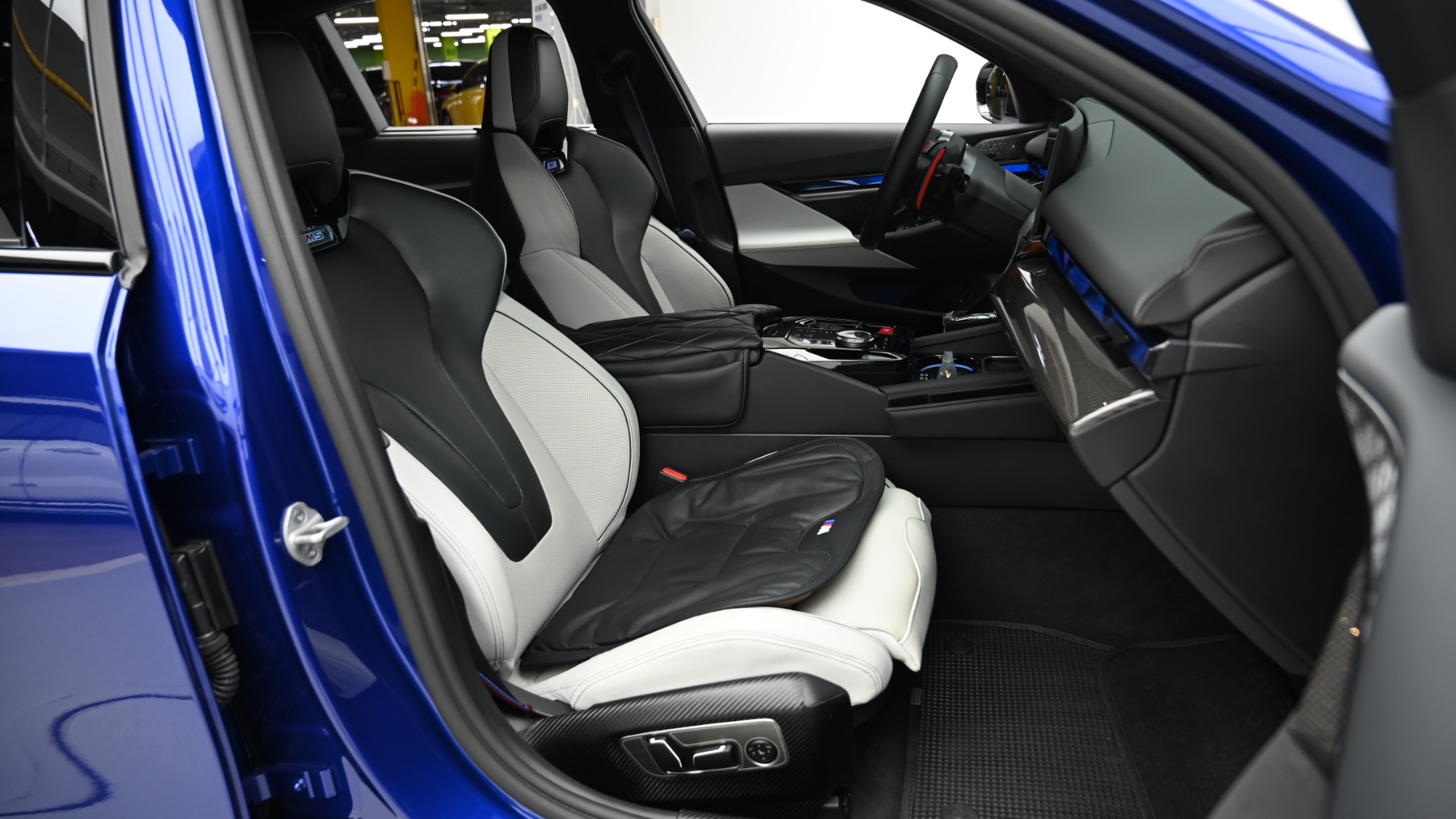 BMW M5 — miniaturë 10