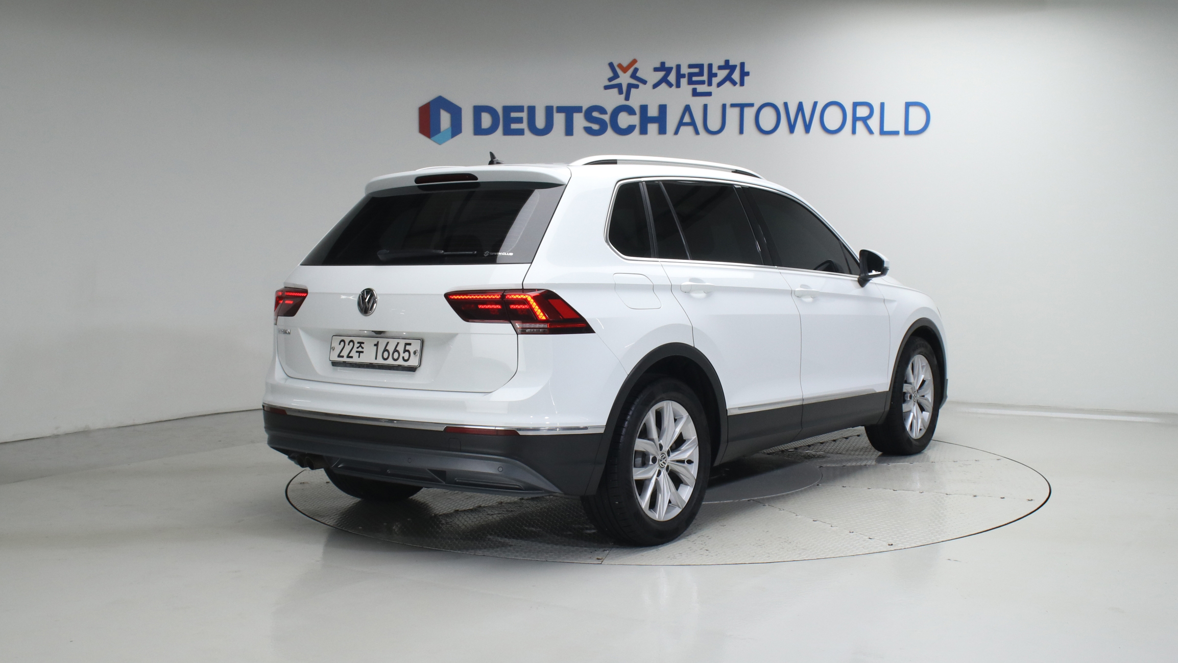 Volkswagen Tiguan — miniaturë 21