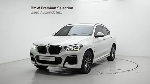차량 이미지: BMW X4 (G02)