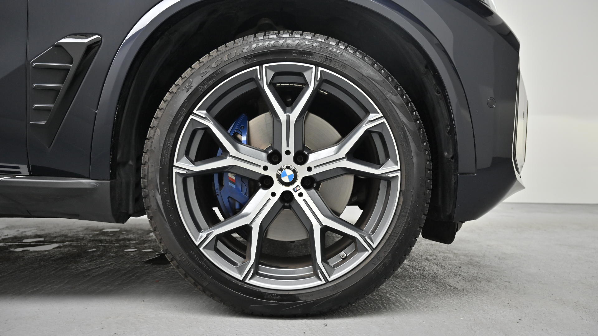 BMW X5 — miniaturë 5