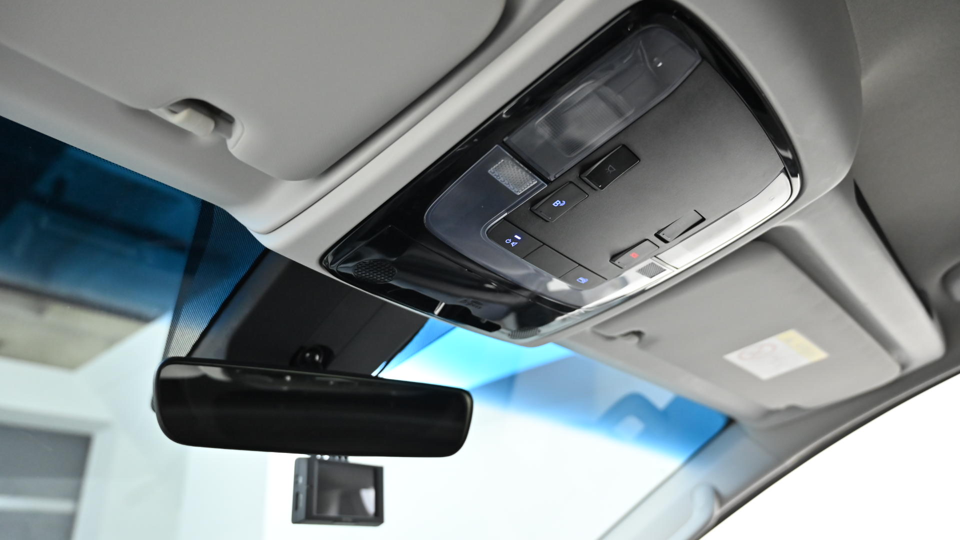 Hyundai Staria — miniaturë 18