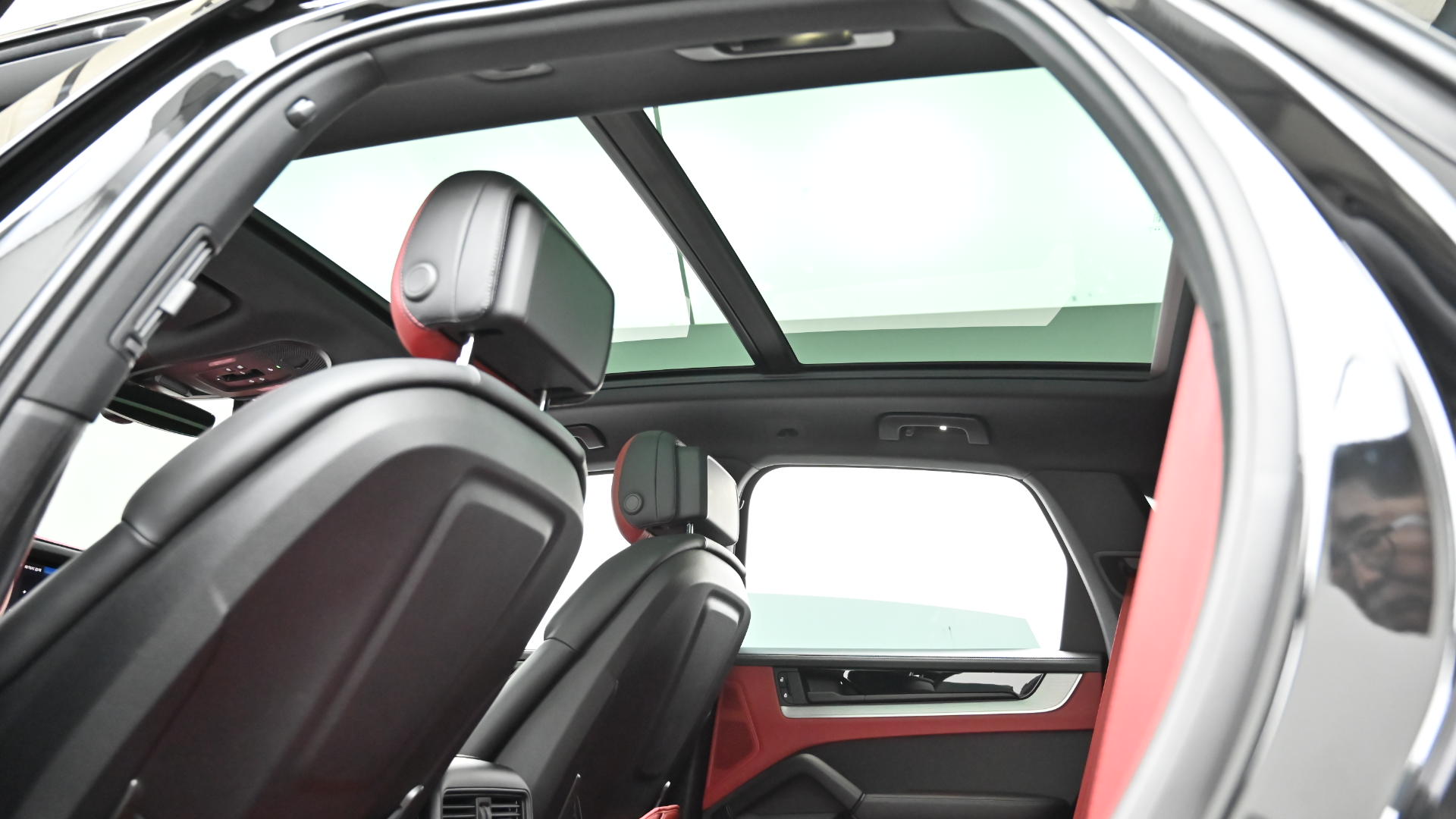 Porsche Cayenne — miniaturë 18