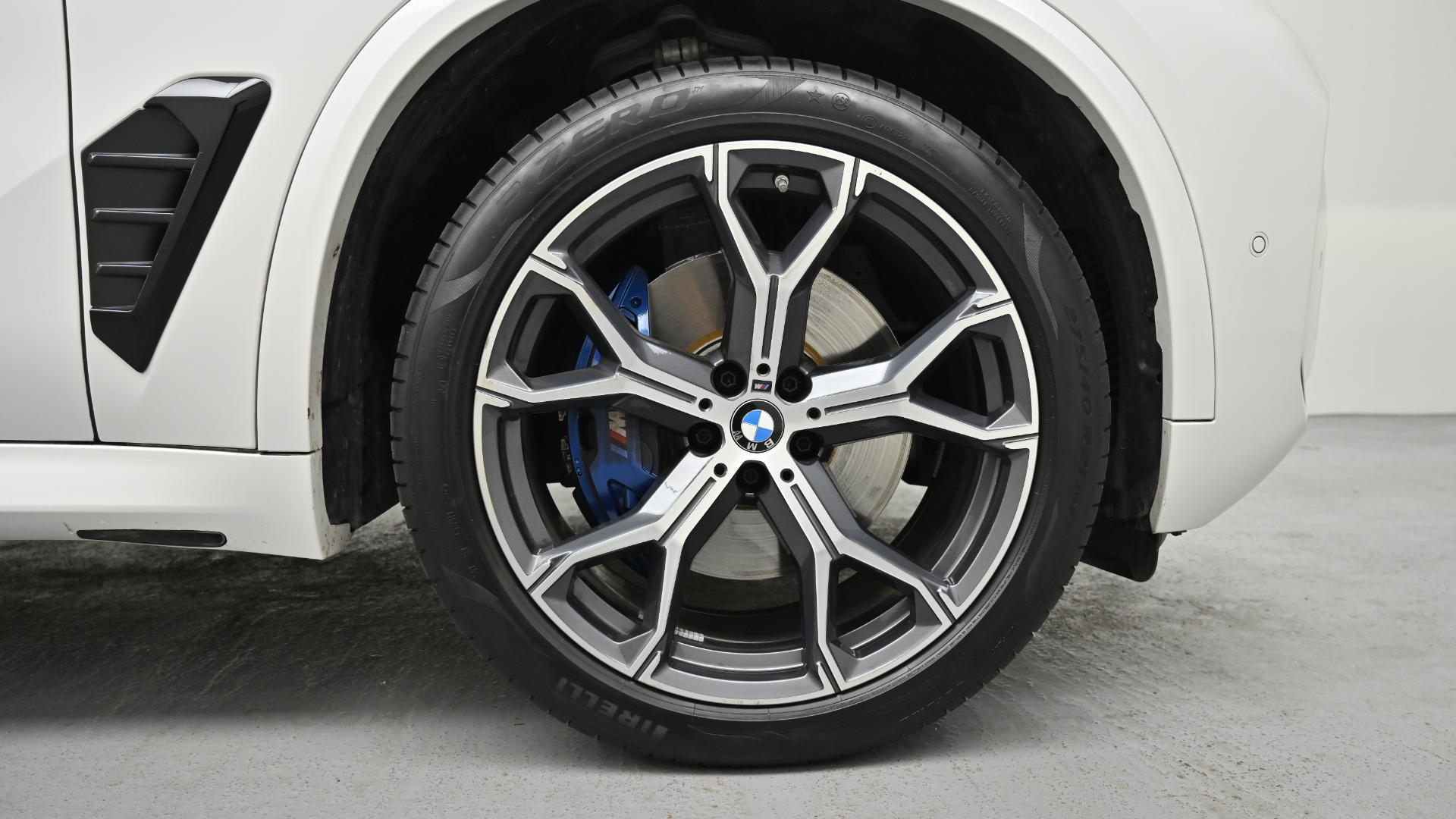 BMW X5 — miniaturë 5