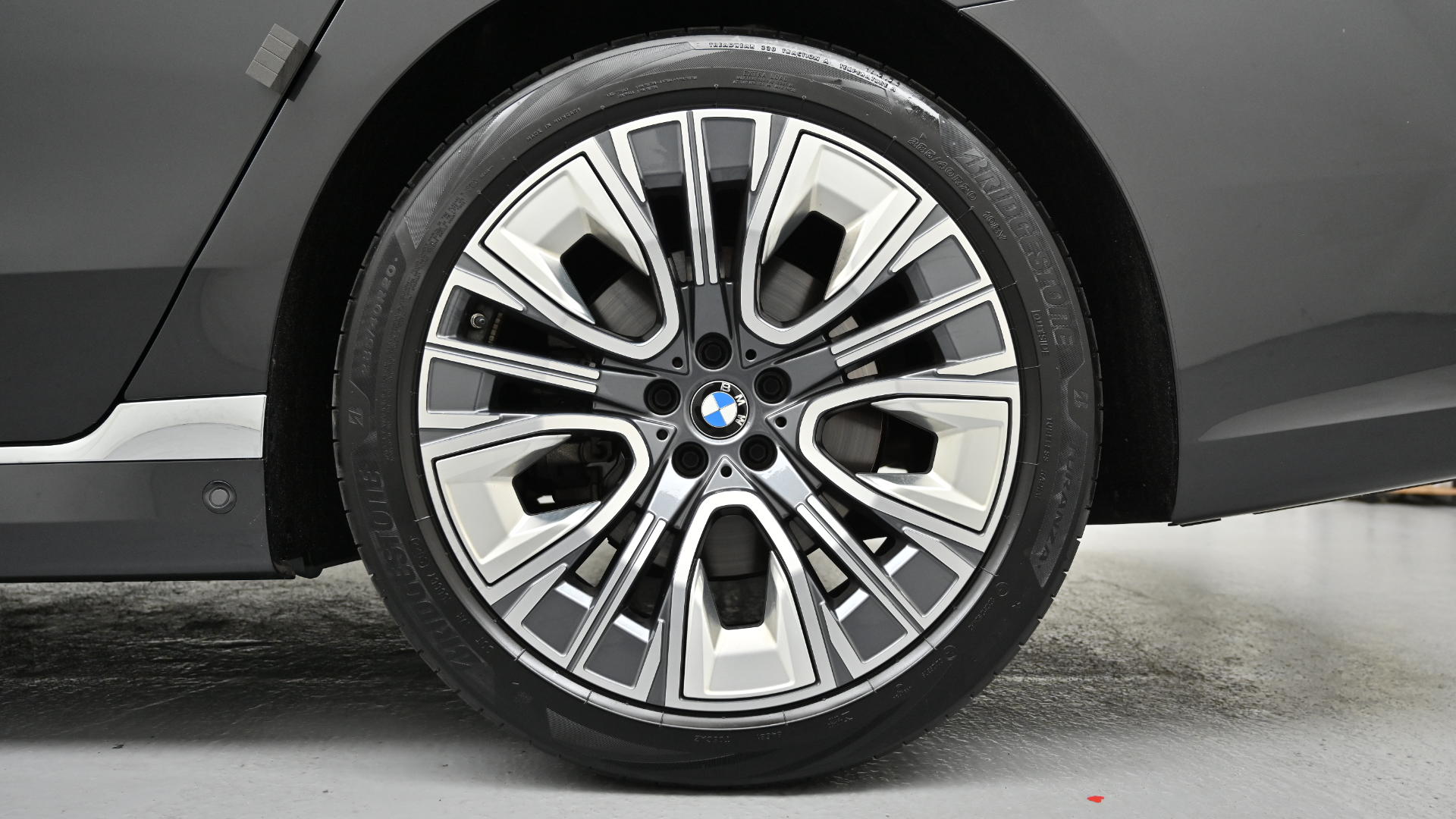 BMW 7er — miniaturë 5