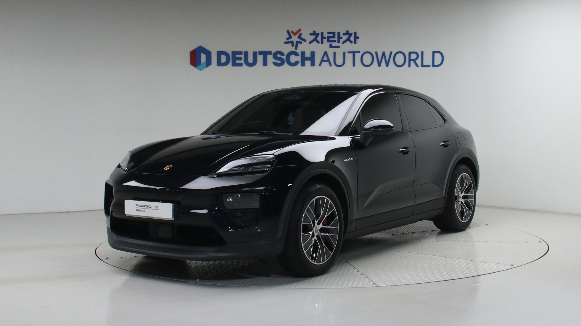 Porsche Macan — miniaturë 48