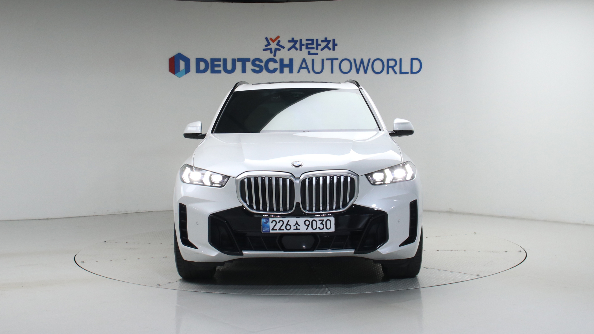BMW X5 — miniaturë 3
