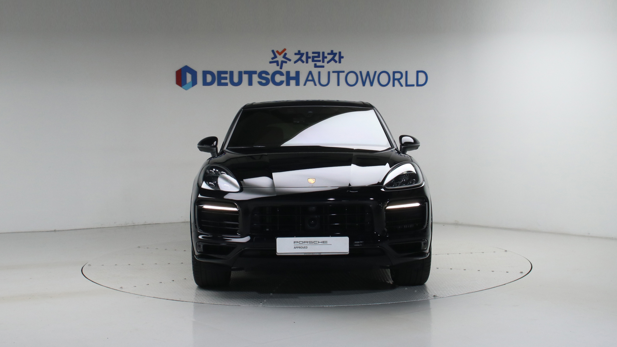 Porsche Cayenne — miniaturë 3