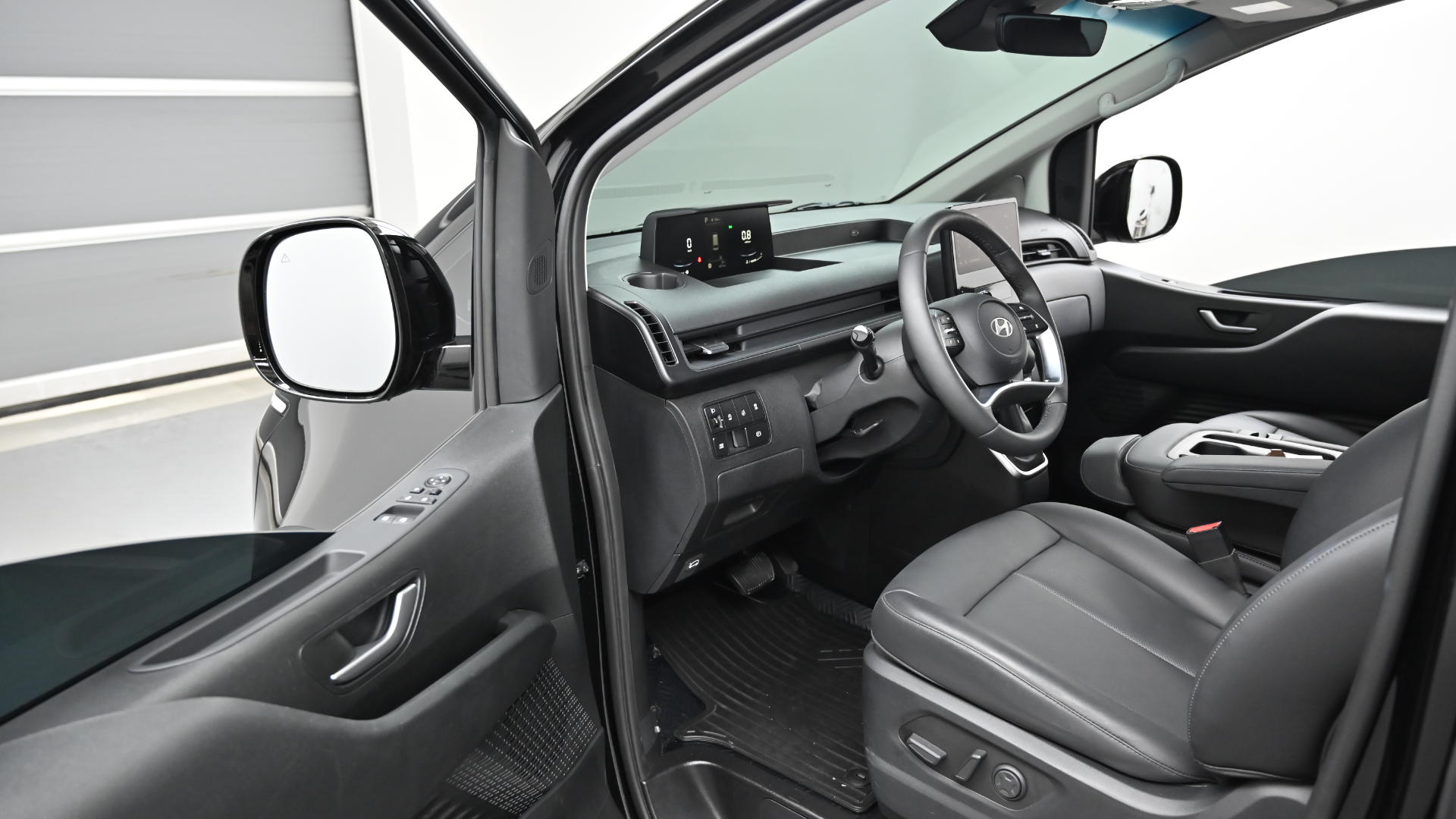Hyundai Staria — miniaturë 29