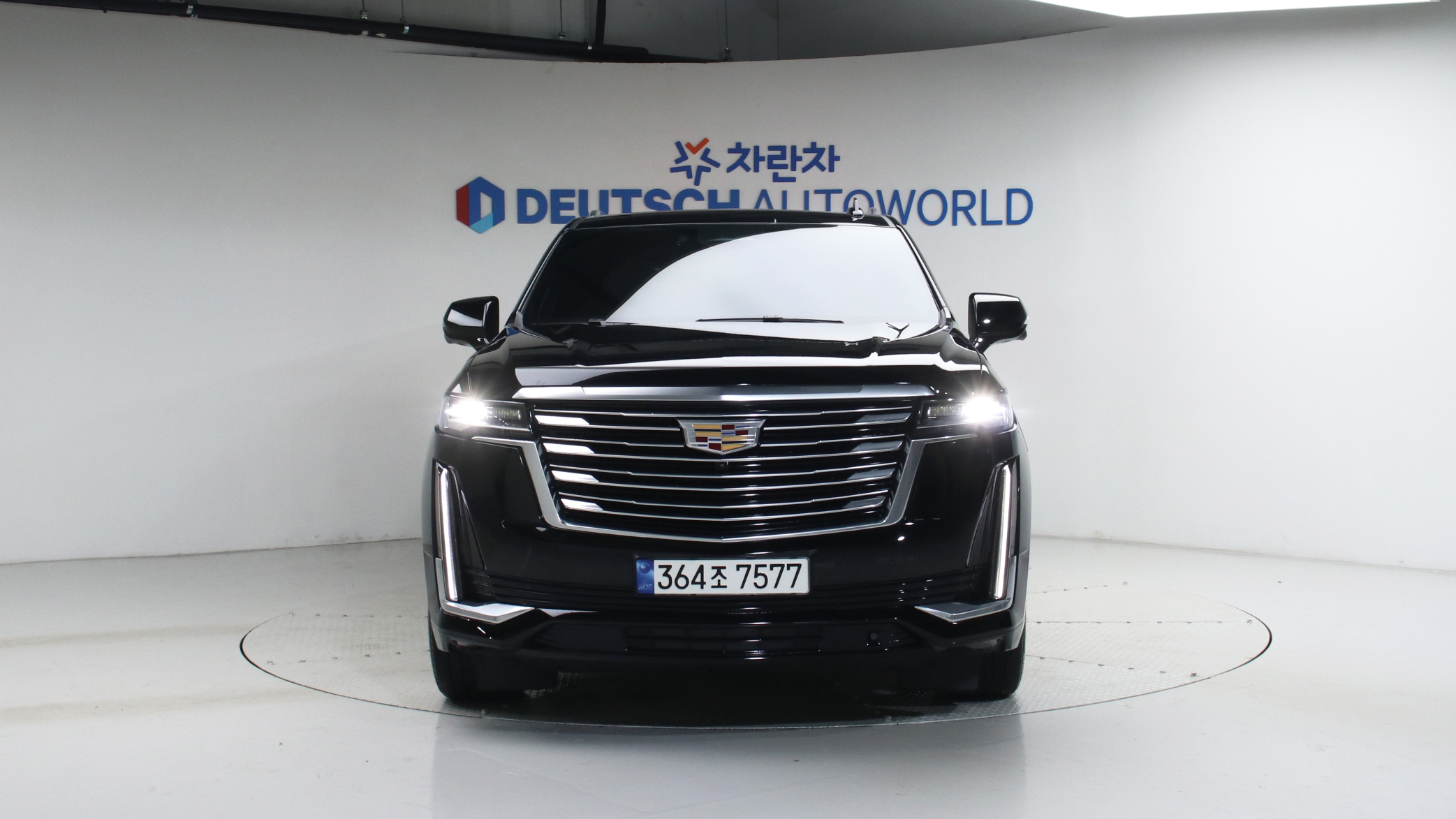 Cadillac Escalade — miniaturë 3