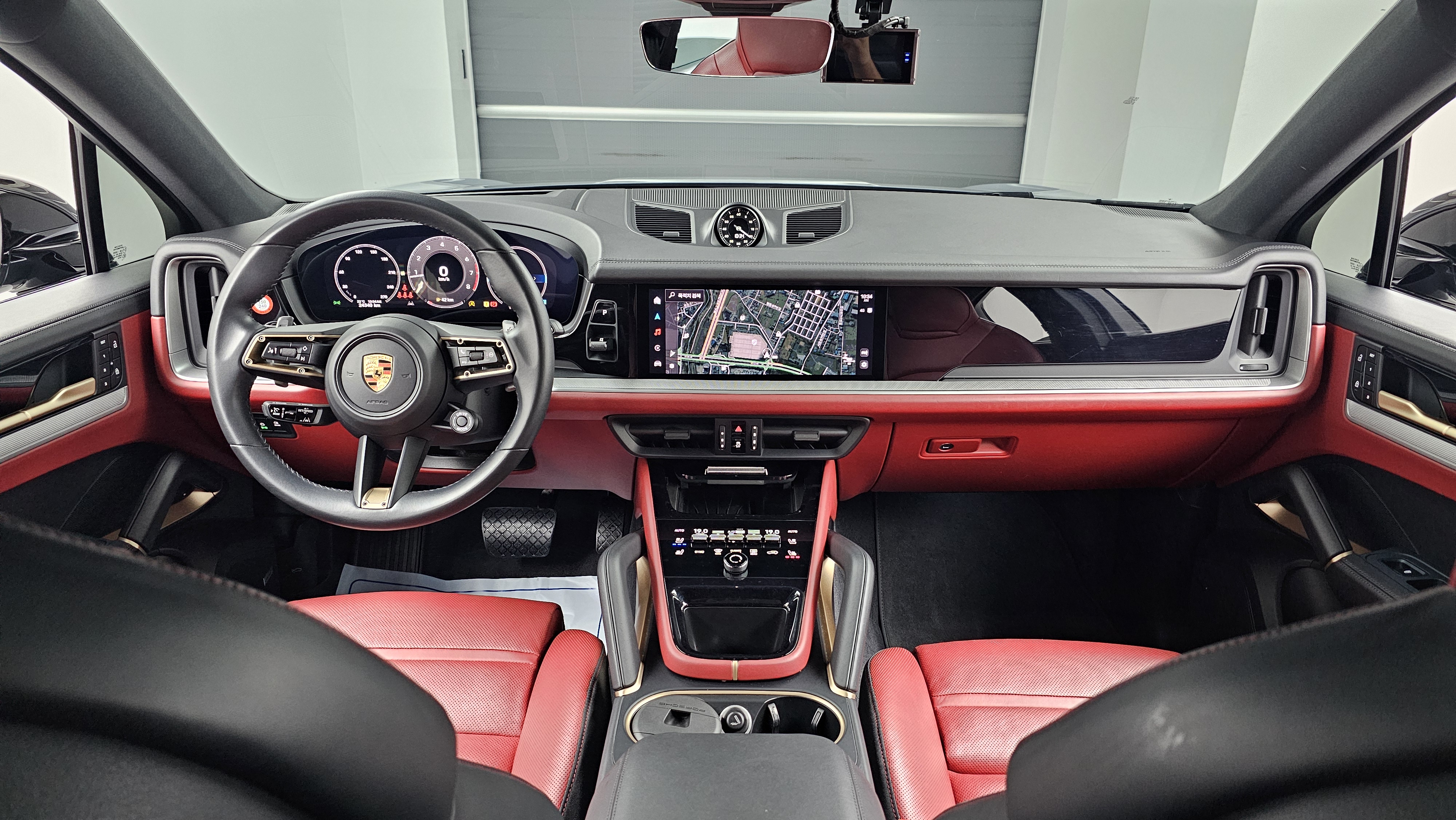 Porsche Cayenne — miniaturë 7