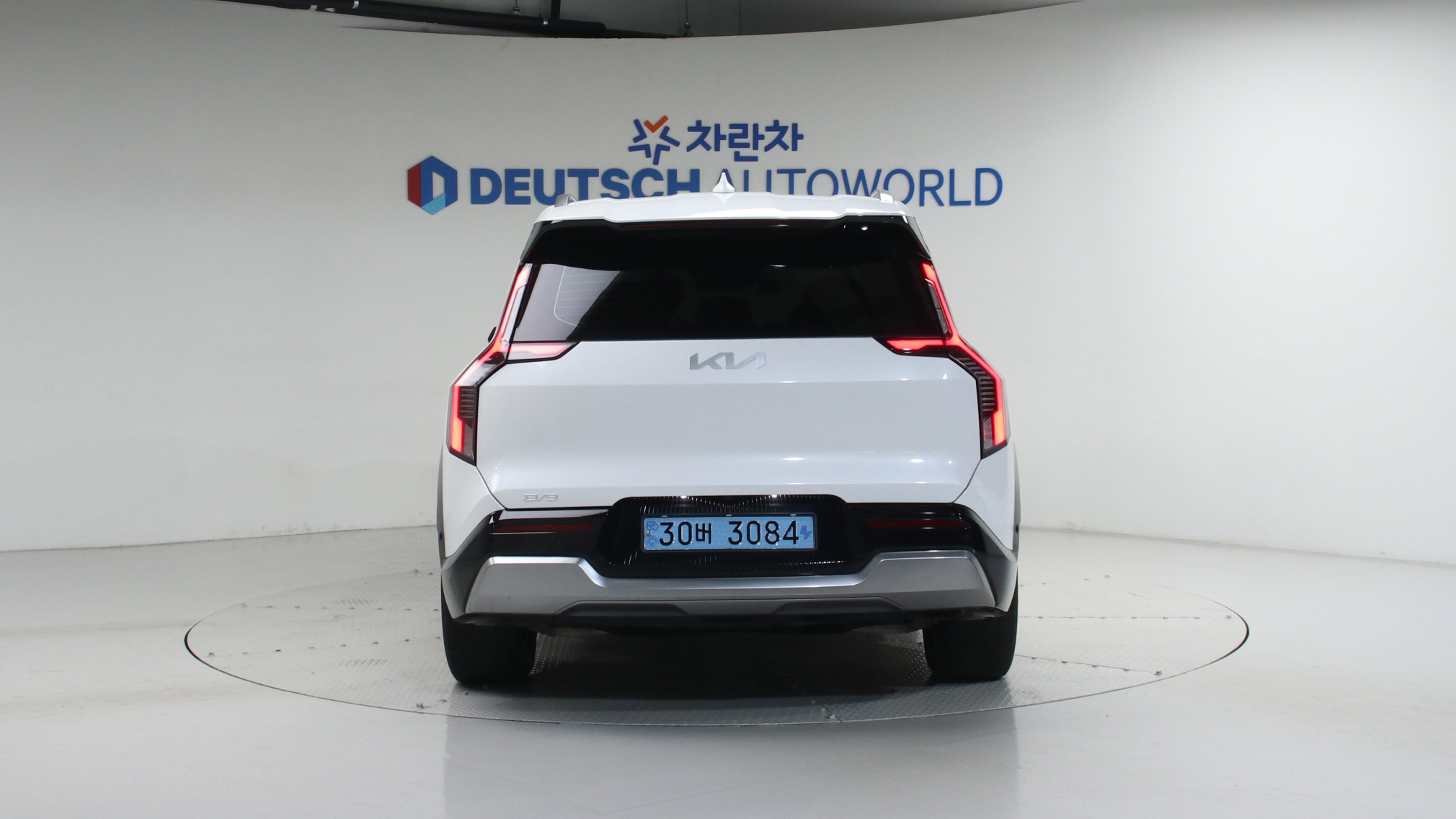 Kia EV9 99.8kWh 2WD Earth