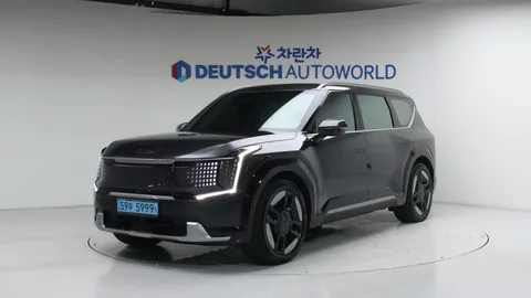 차량 이미지: 기아 EV9 99.8kWh 4WD 어스