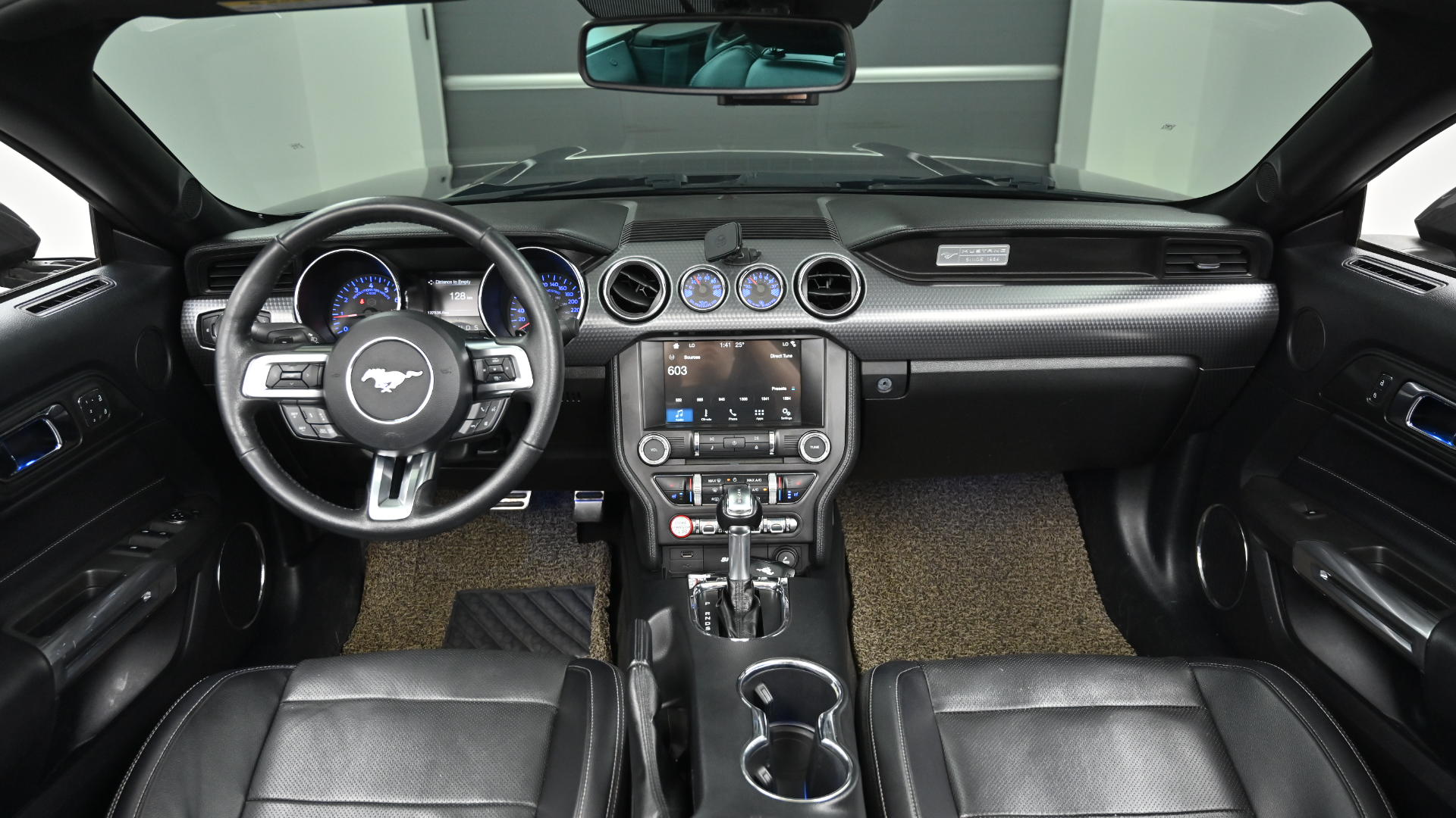 Ford Mustang — miniaturë 7