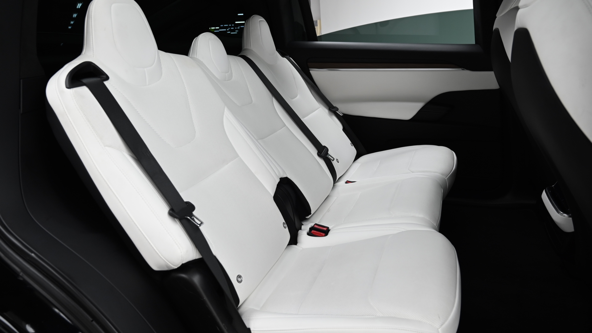 Tesla Model X — miniaturë 12