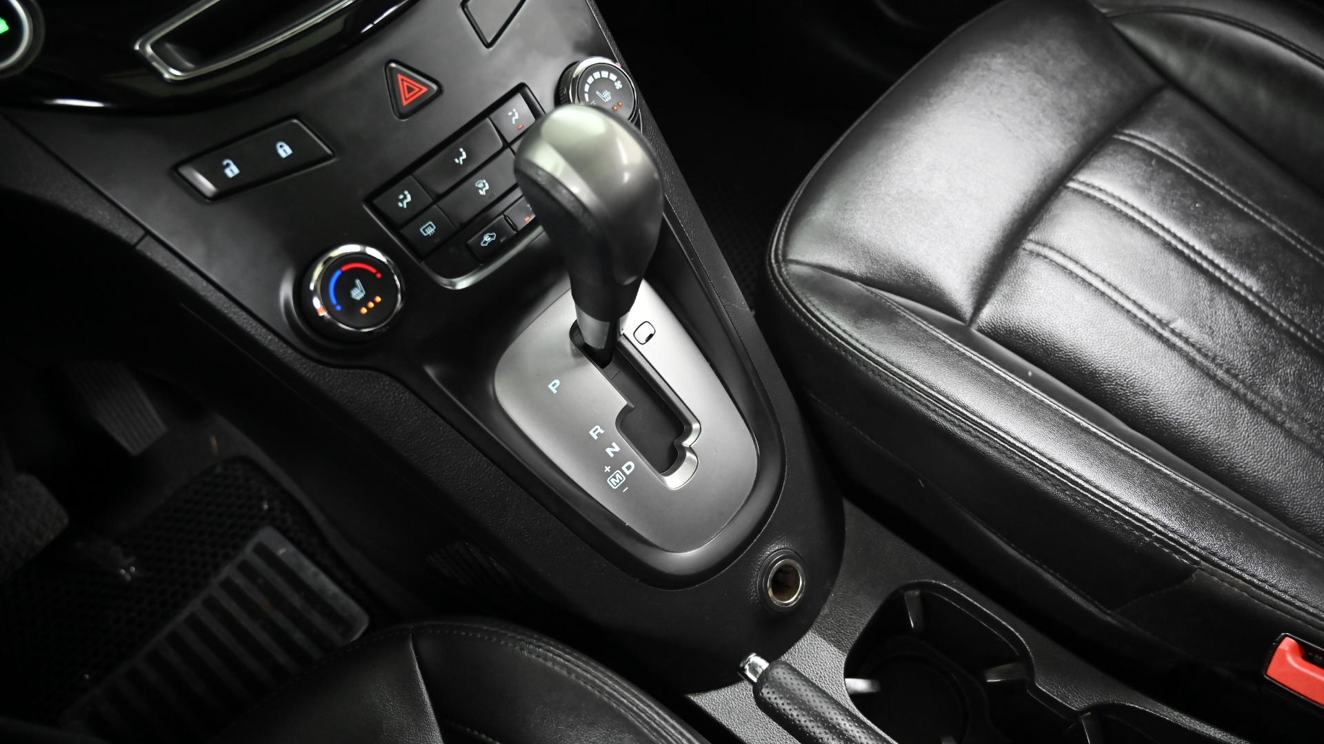 Chevrolet Orlando — miniaturë 9