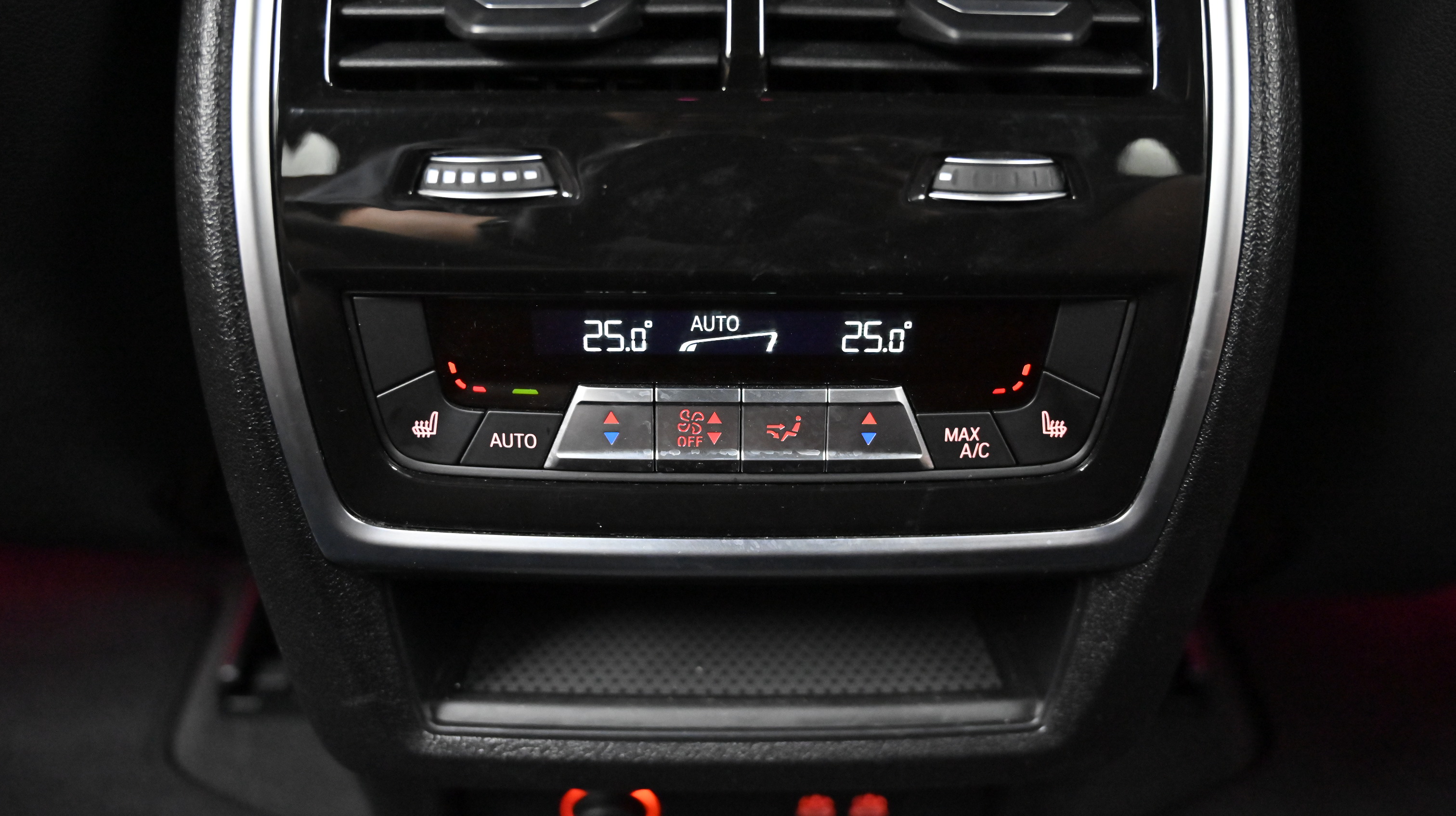BMW X5 — miniaturë 16