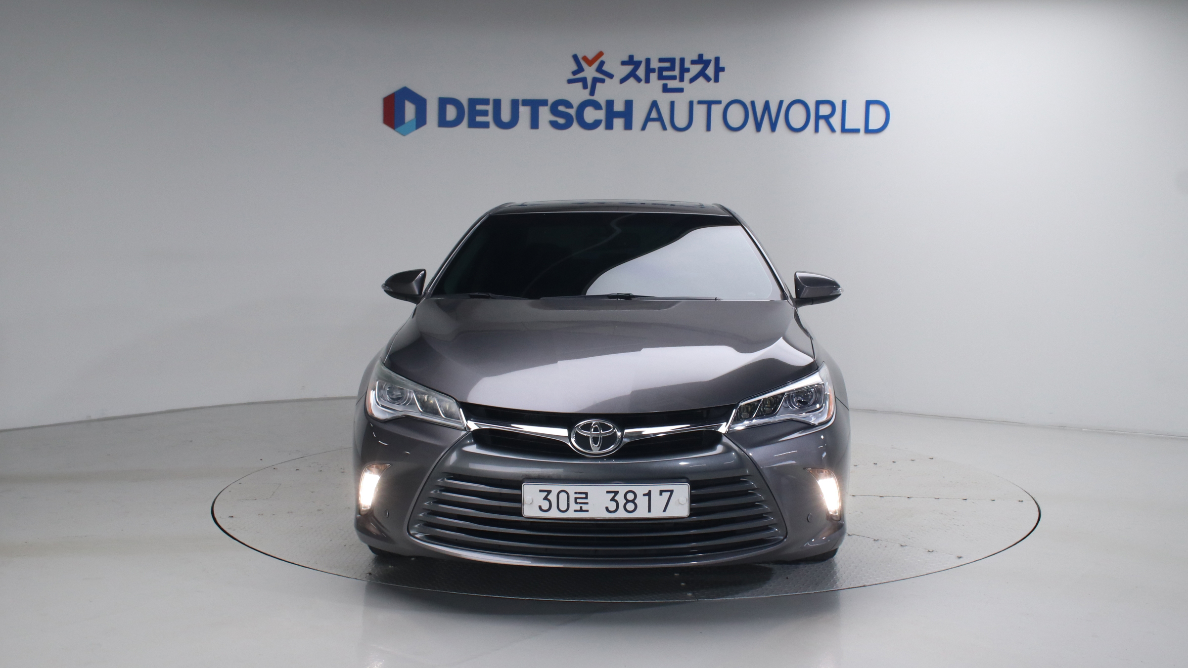Toyota Camry — miniaturë 3