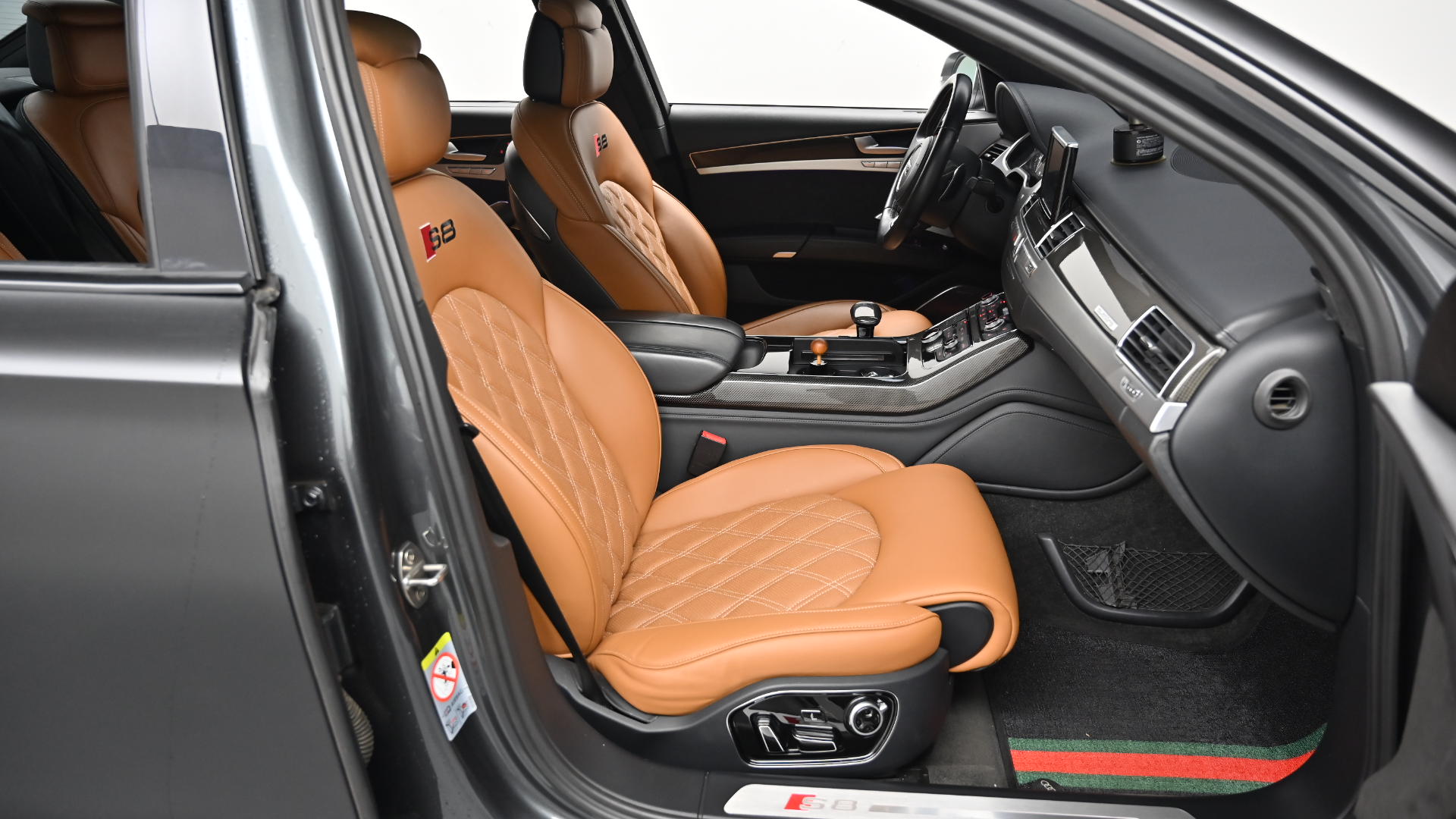 Audi S8 4.0 TFSI Quattro D4
