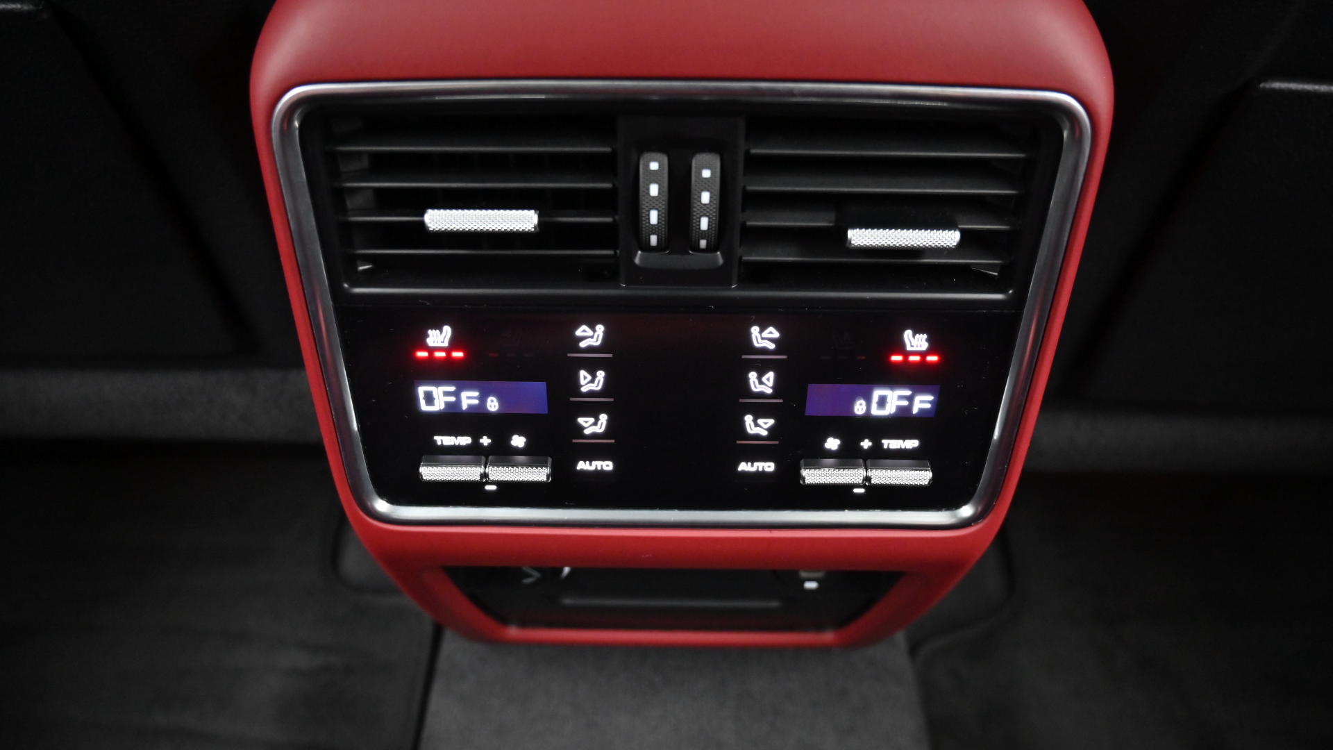 Porsche Cayenne — miniaturë 16