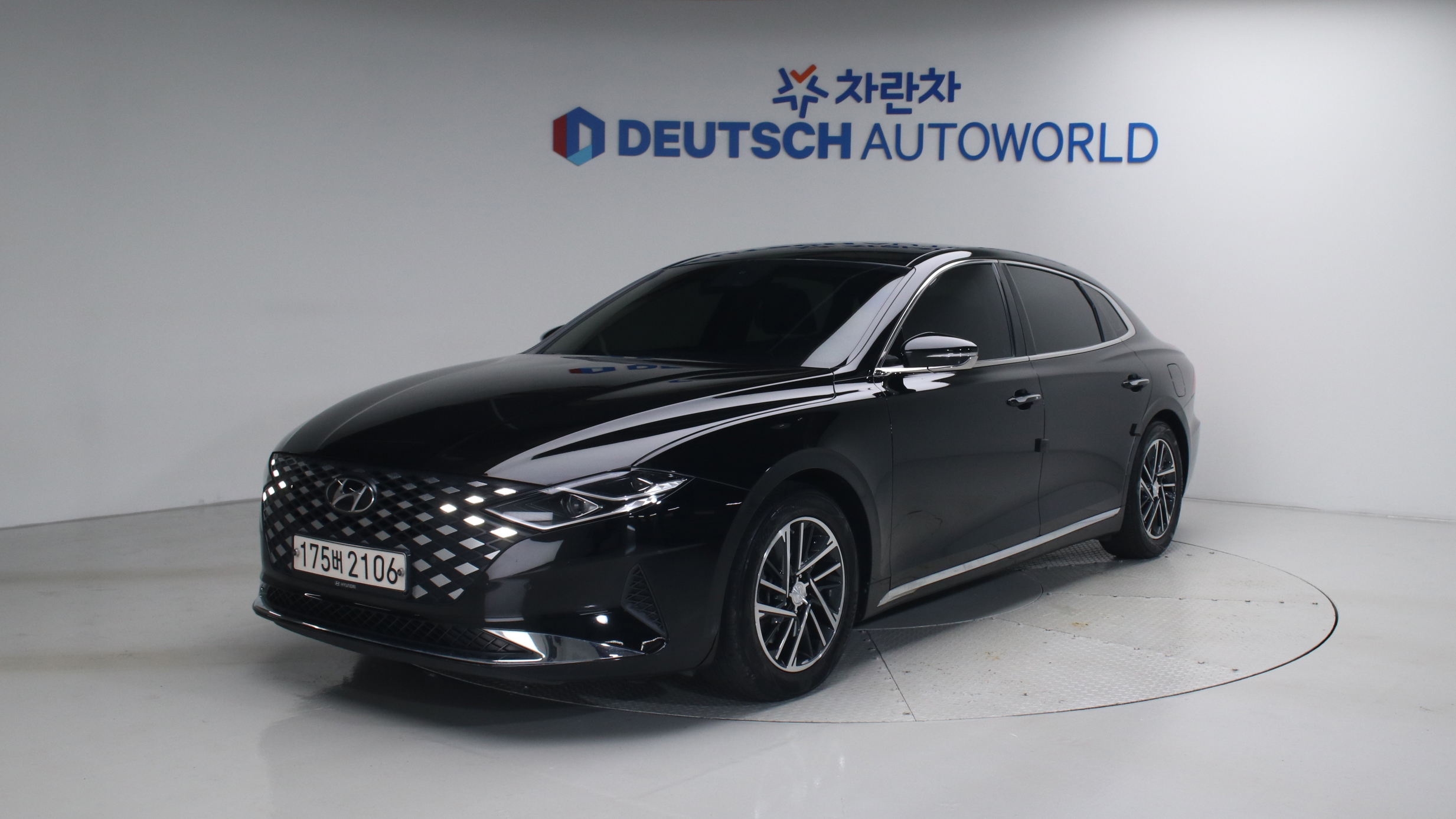 Hyundai Grandeur 3.0 LPi 프리미엄 초이스 — foto 1
