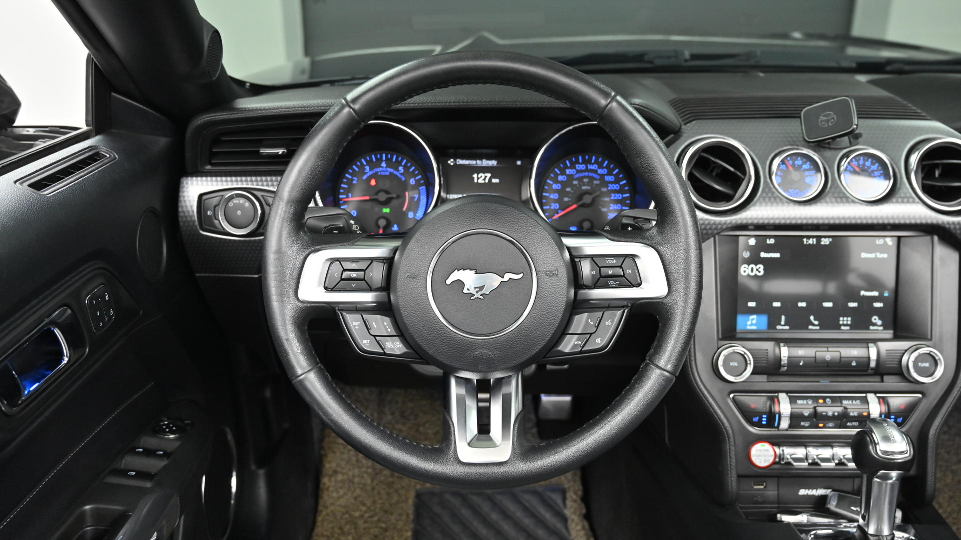 Ford Mustang — miniaturë 13