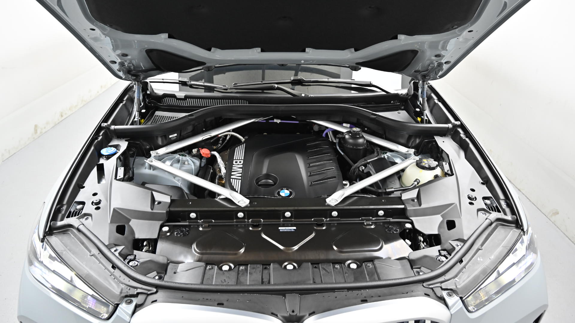 BMW X5 — miniaturë 6