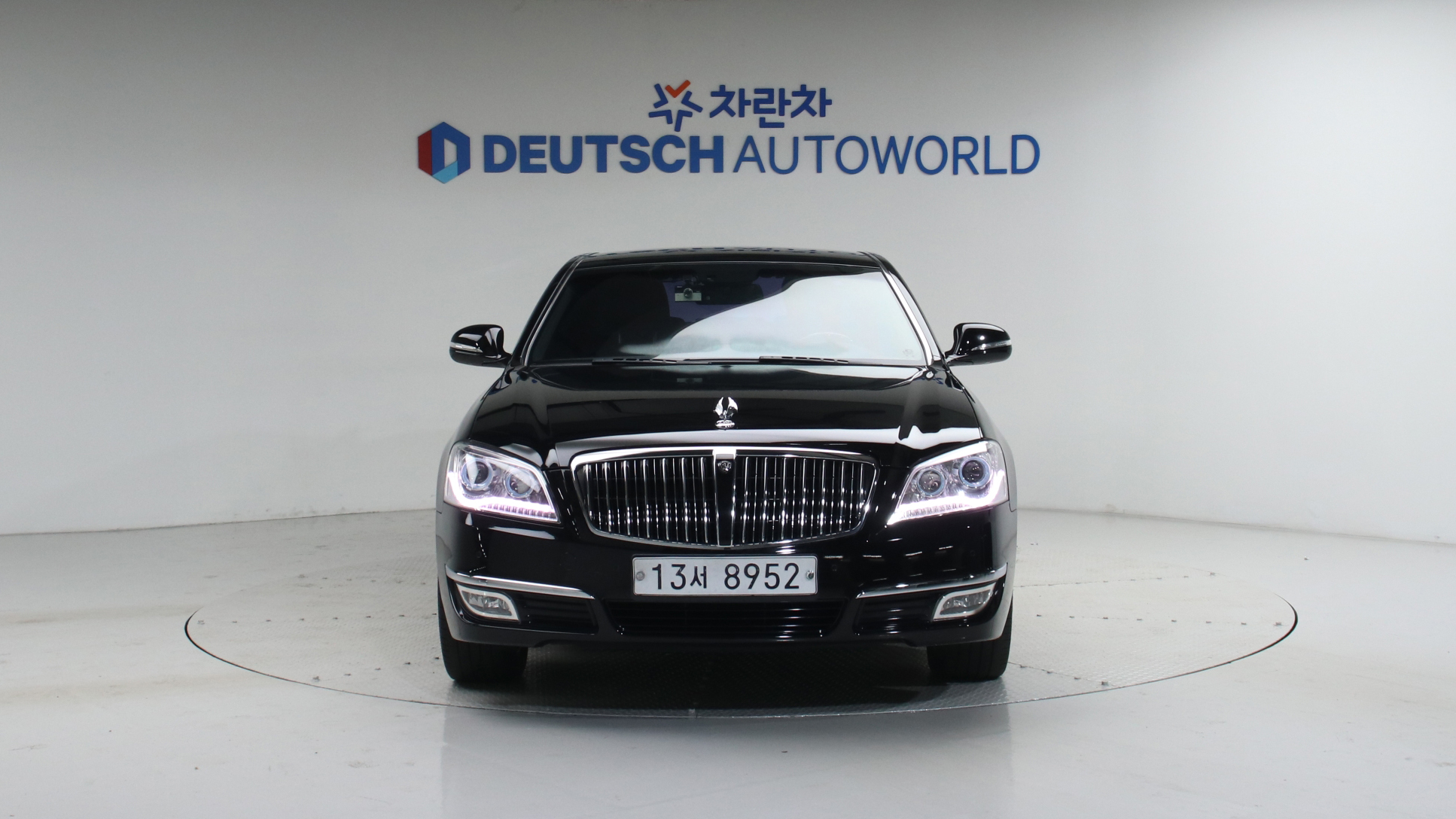 KGM (Ssangyong) New Chairman W CW600 Prestige