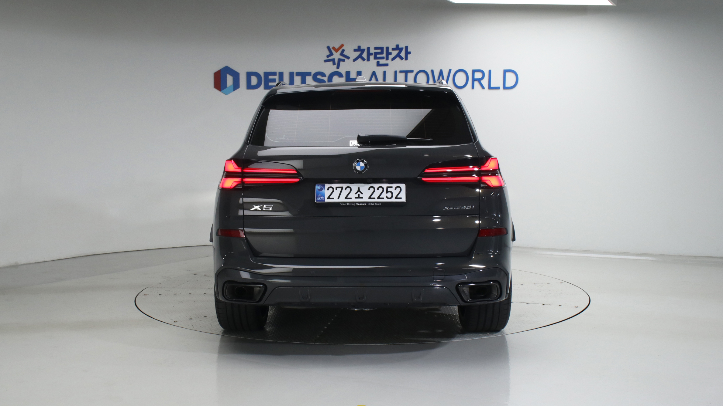 BMW X5 — miniaturë 4