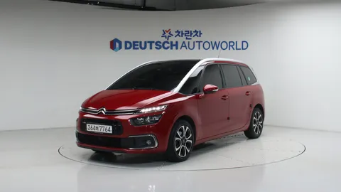 차량 이미지: 시트로엥/DS 그랜드 C4 스페이스투어러